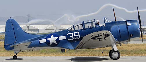 Douglas SBD-5 Dauntless NX670AM